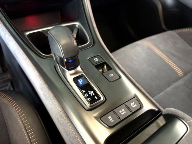 2024 Lexus LBX Cool  第13張相片