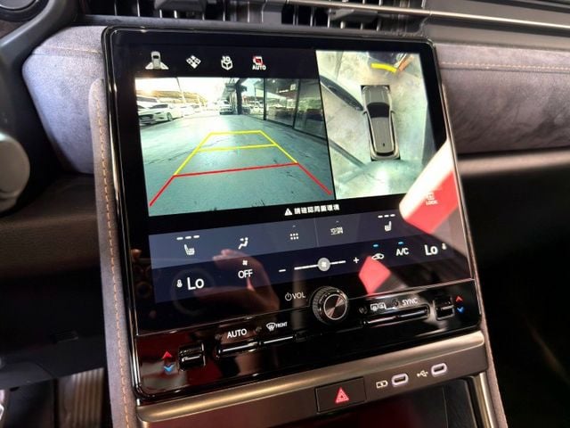 2024 Lexus LBX Cool  第17張相片