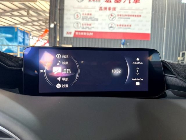 2024 Mazda 3 5D 20S Signature  第15張相片