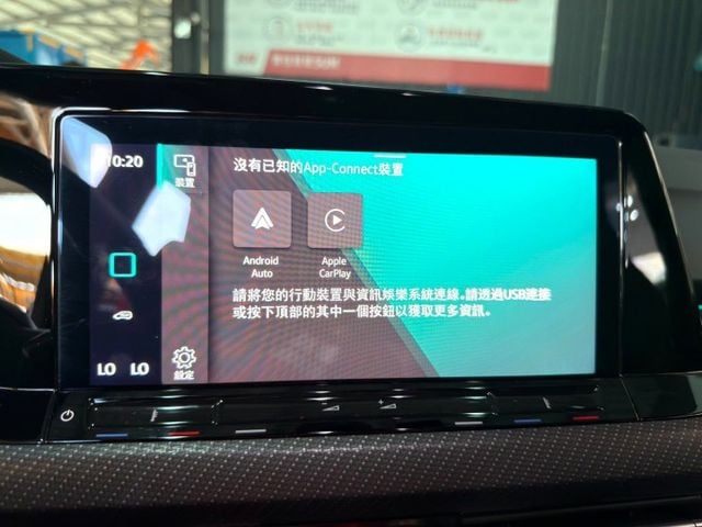 2023 Volkswagen Golf 280 eTSI R-Line  第14張相片
