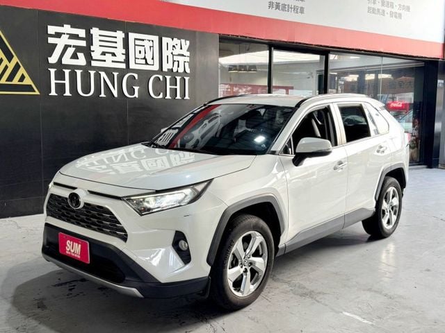 2021 Toyota RAV4 2.0尊爵  第1張相片