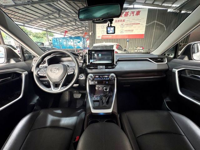 2021 Toyota RAV4 2.0尊爵  第4張相片