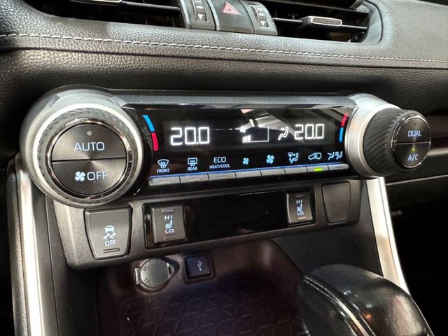2021 Toyota RAV4 2.0尊爵  第11張相片