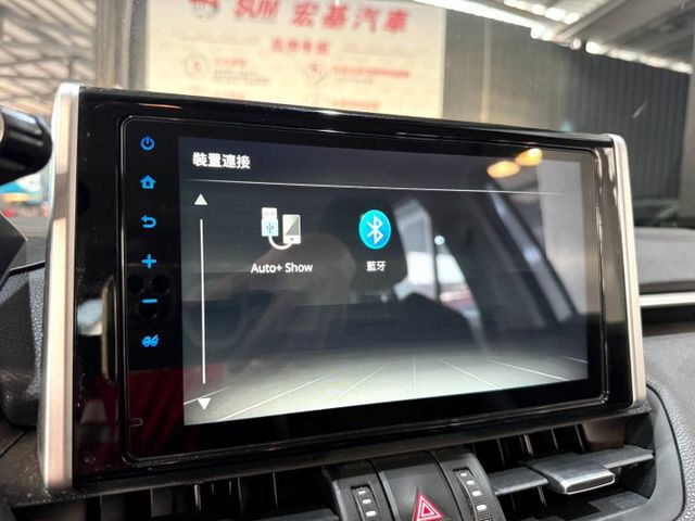 2021 Toyota RAV4 2.0尊爵  第12張相片
