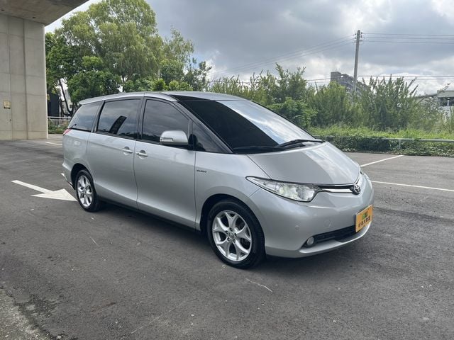 TOYOTA豐田 PREVIA  第1張相片