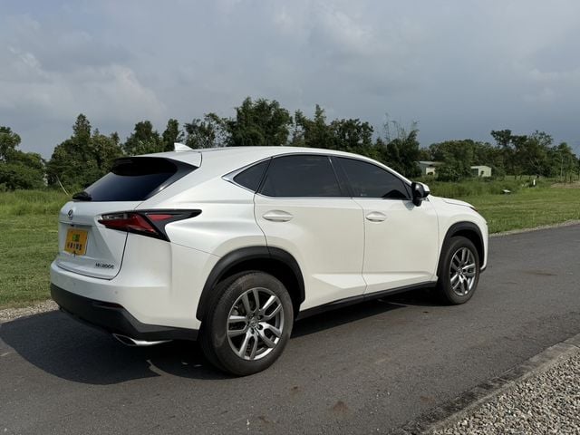 LEXUS凌志 NX200T  第4張相片