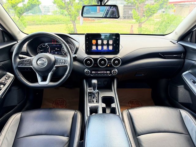 2022年Sentra 1.6尊爵智駕版 CarPlay/盲點/360環景/LED頭燈/一手車原鈑件/原廠保養~全車漂亮  第4張相片