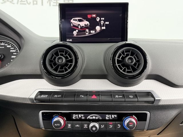 認證漂亮車，全車原鈑件保證，皆在原廠保養，已更換閥體，全車健康無待修，優質輕休旅可以全額貸，歡迎賞車  第11張相片