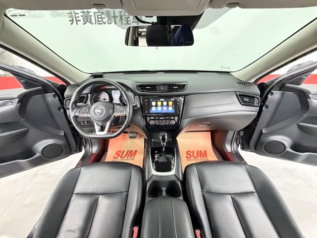 一手認證漂亮車，小改款後有ACC跟車，僅實跑9萬多公里原廠保養，剛換4條新輪胎，車況無待修，可以全額貸，歡迎賞車  第9張相片