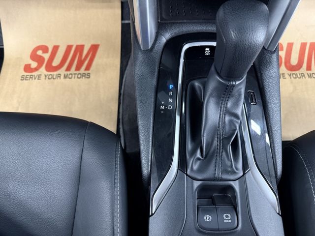 一手認證漂亮車，原鈑件保證，小改款後有電子手煞車、AUTO HOLD，僅實跑3萬多公里，可以全額貸，歡迎賞車  第15張相片
