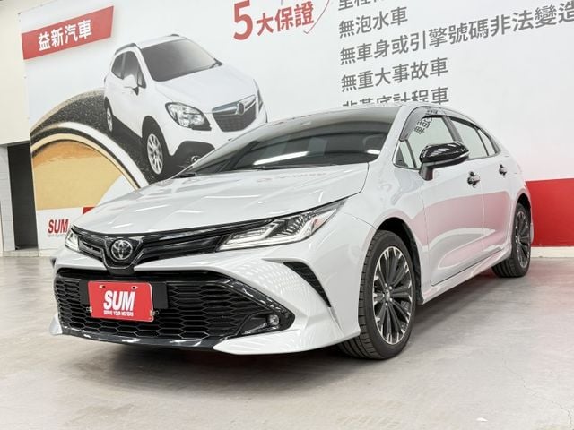 一手認證漂亮車，原鈑件保證，市場不多的汽油 GR 版本，僅實跑3萬公里，原廠保養，內外如新可以全額貸，歡迎賞車  第1張相片