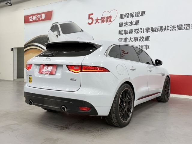 一手認證漂亮車，稀有R-SPORT版，改裝30幾萬正版BBS經典款22吋鋁圈、星光頂，可以全額貸增額貸，歡迎賞車  第4張相片