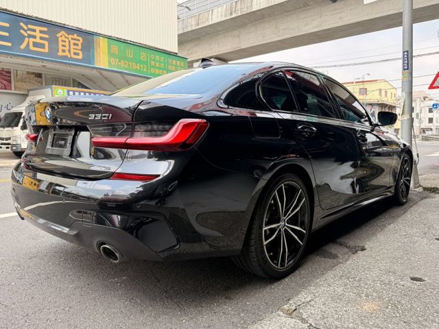 ⭕️原鈑件⭕️M SPORT⭕️5AT⭕️四傳⭕️雙前電動椅⭕️盲點⭕️天窗⭕️IKey摸門⭕️氣氛燈⭕️LED感應頭燈  第4張相片