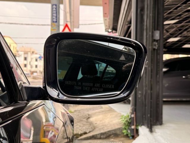 ⭕️原鈑件⭕️M SPORT⭕️5AT⭕️四傳⭕️雙前電動椅⭕️盲點⭕️天窗⭕️IKey摸門⭕️氣氛燈⭕️LED感應頭燈  第14張相片