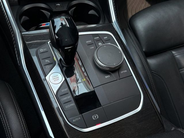⭕️原鈑件⭕️M SPORT⭕️5AT⭕️四傳⭕️雙前電動椅⭕️盲點⭕️天窗⭕️IKey摸門⭕️氣氛燈⭕️LED感應頭燈  第15張相片