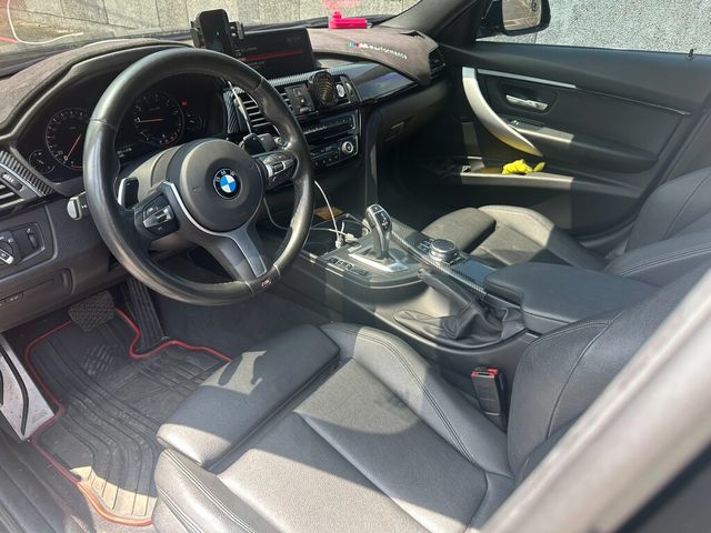 BMW寶馬 320I M SPORT  第12張相片
