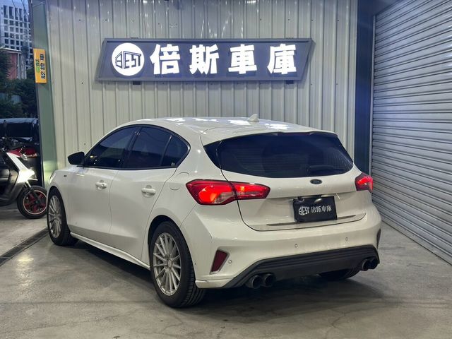 FORD福特 FOCUS ST  第4張相片
