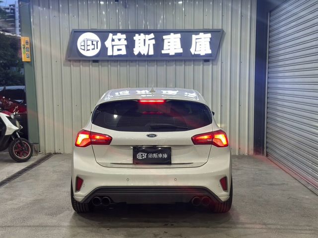 FORD福特 FOCUS ST  第6張相片