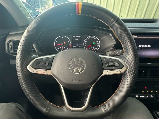 VOLKSWAGEN福斯 T-CROSS  第8張相片