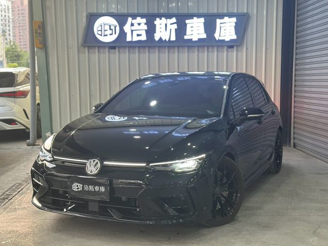 VOLKSWAGEN福斯 GOLF R  第2張相片