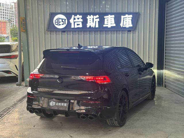 VOLKSWAGEN福斯 GOLF R  第5張相片
