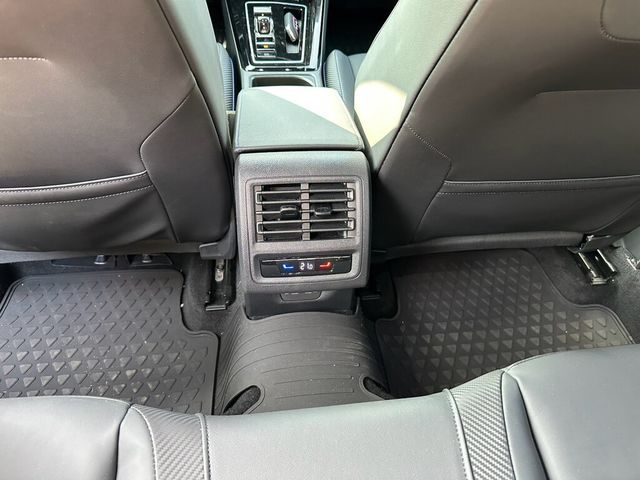 VOLKSWAGEN福斯 GOLF R  第11張相片