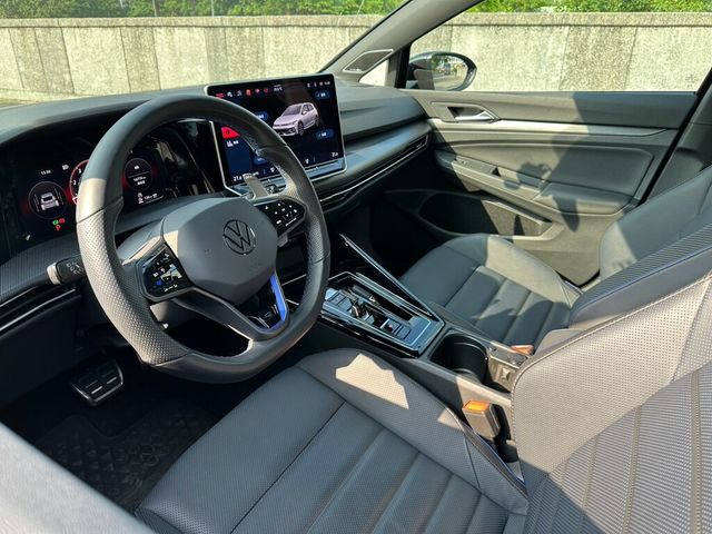 VOLKSWAGEN福斯 GOLF R  第13張相片