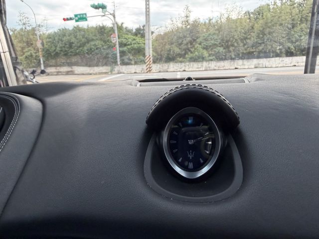 MASERATI瑪莎拉蒂 GHIBLI  第17張相片