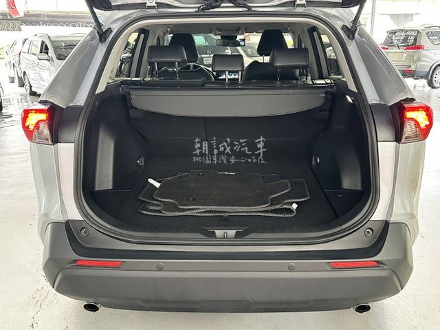 RAV4  第3張相片