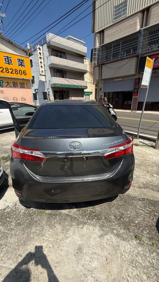 TOYOTA豐田 ALTIS  第4張相片