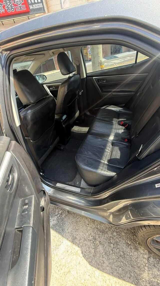 TOYOTA豐田 ALTIS  第10張相片