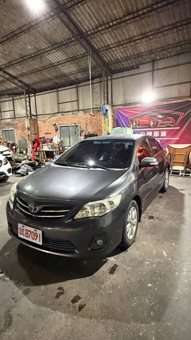 TOYOTA豐田 ALTIS  第1張相片