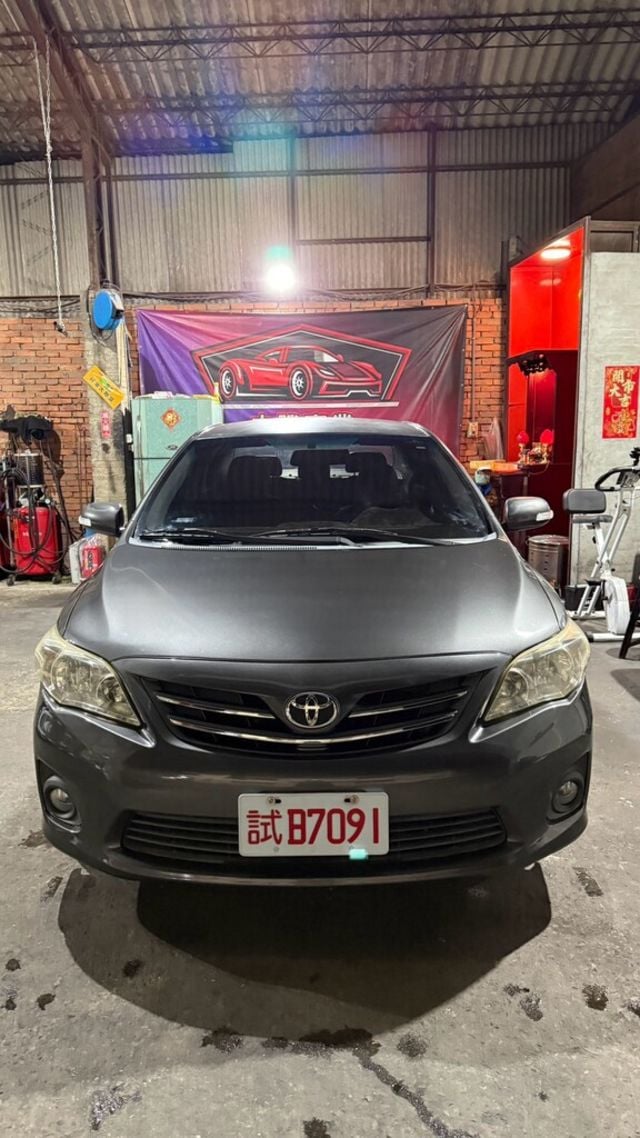 TOYOTA豐田 ALTIS  第3張相片