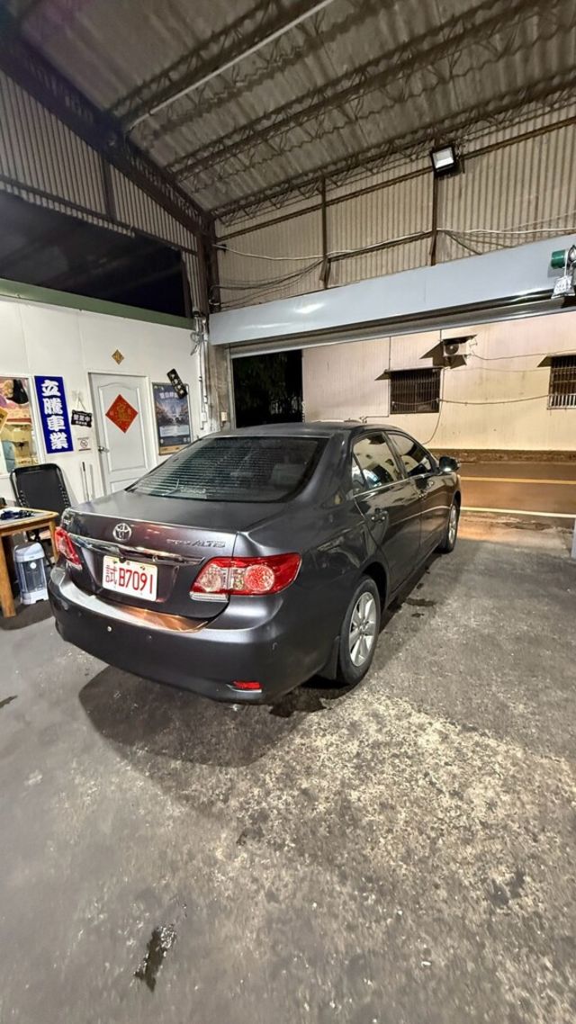 TOYOTA豐田 ALTIS  第6張相片