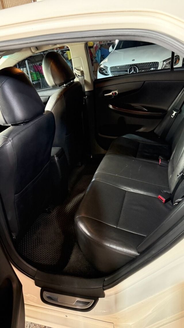 TOYOTA豐田 ALTIS  第9張相片