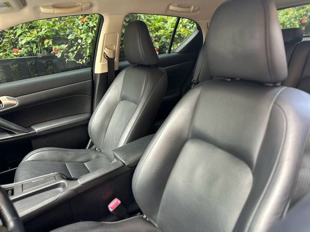 LEXUS凌志 CT200H  第10張相片