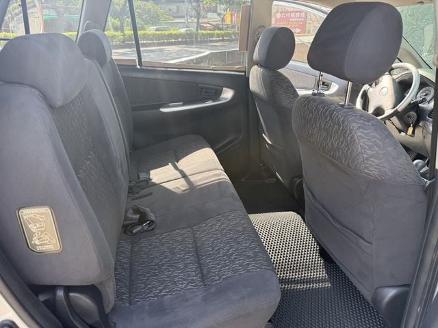TOYOTA豐田 INNOVA  第7張相片