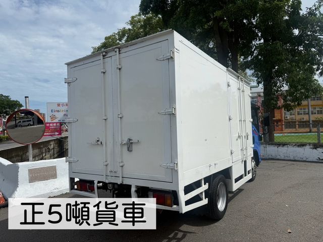 ISUZU五十鈴 ELF  第3張相片