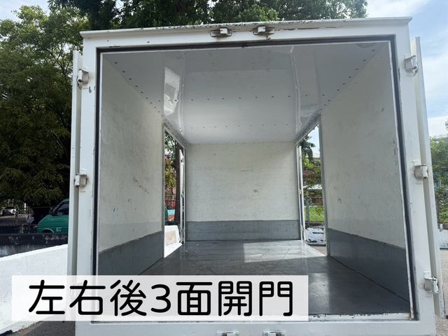 ISUZU五十鈴 ELF  第4張相片