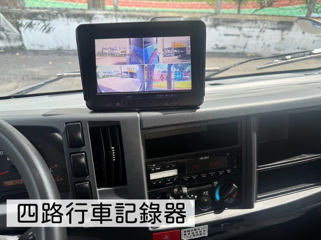 ISUZU五十鈴 ELF  第12張相片