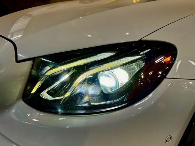 M-BENZ賓士 E300  第5張相片