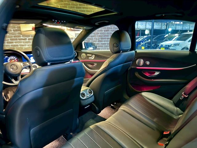 M-BENZ賓士 E300  第9張相片