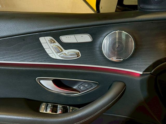 M-BENZ賓士 E300  第15張相片