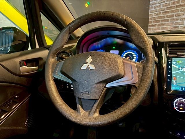 MITSUBISHI三菱 COLT PLUS  第11張相片