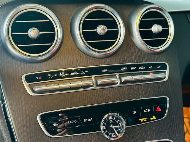 M-BENZ賓士 C300  第12張相片