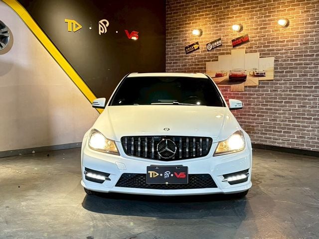 M-BENZ賓士 C250  第3張相片