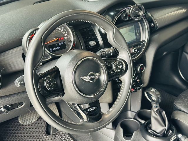 MINI迷你 COOPER  第5張相片