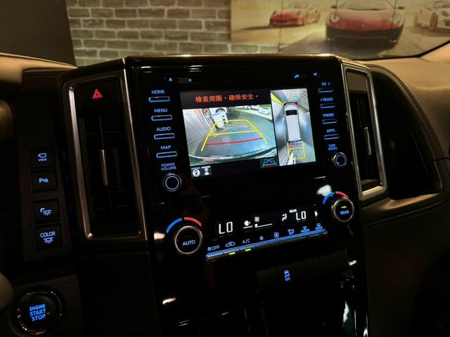 TOYOTA豐田 GRANVIA  第13張相片