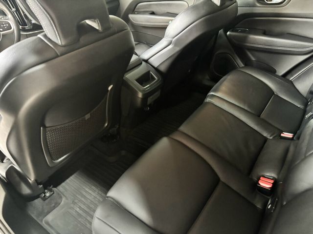 VOLVO富豪 XC60  第8張相片