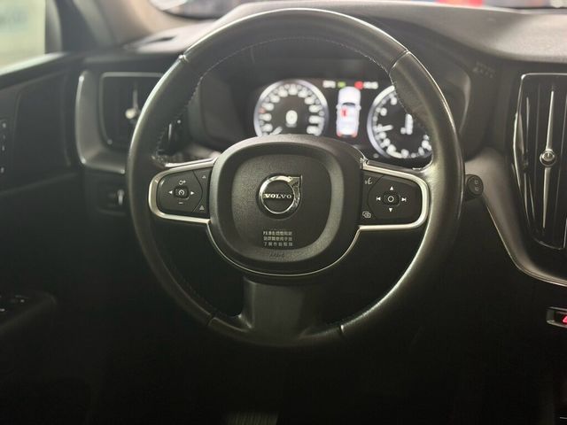 VOLVO富豪 XC60  第9張相片